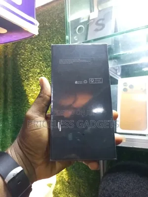 New Samsung Galaxy S21 Ultra 5G 128 GB Silver