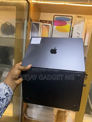 Laptop Apple MacBook Pro 2026 M5 Pro 24GB Apple M5 Pro SSD 1T
