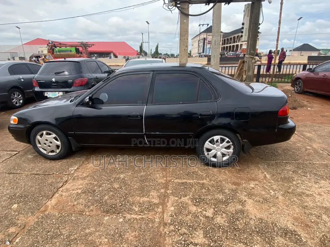 Toyota bB 2003 Black