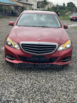 Mercedes-Benz E350 Base 4dr Sedan RWD (3.5L 6cyl 7A) 2015 Red