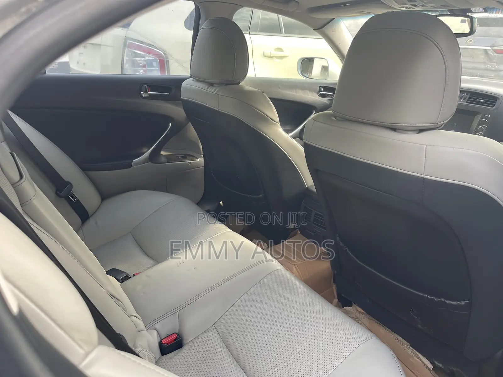 Lexus IS 2012 Silver