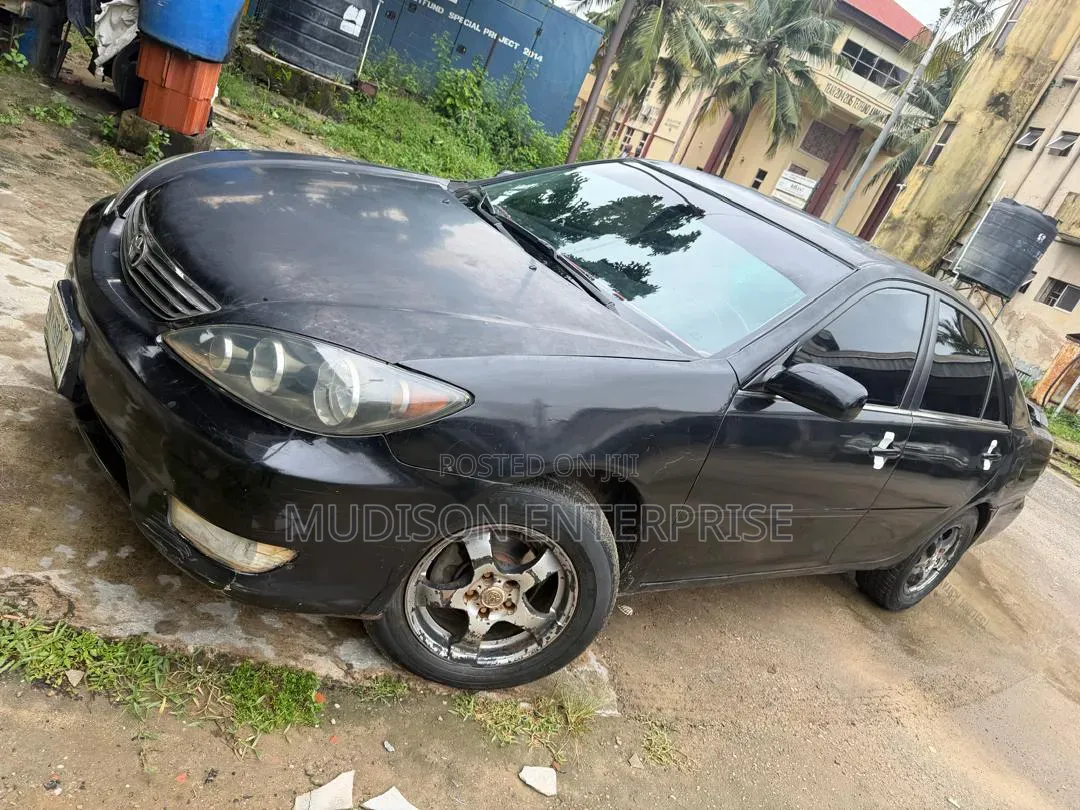 Toyota Camry 2005 Black