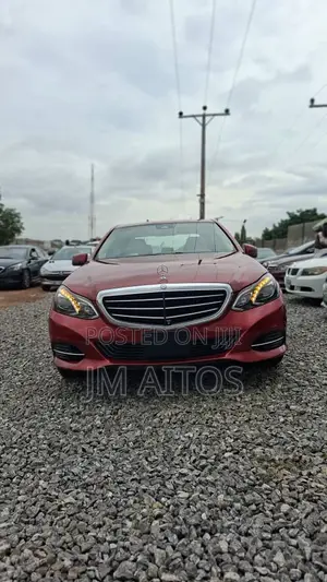 Mercedes-Benz E350 Base 4Matic Sedan AWD (3.5L 6cyl 7A) 2015 Red