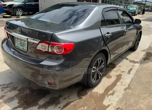 Toyota Corolla 2013 Gray