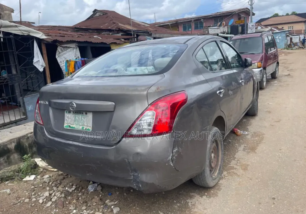 Nissan Almera 2014 Gray