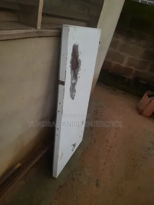 Refrigerators Technician
