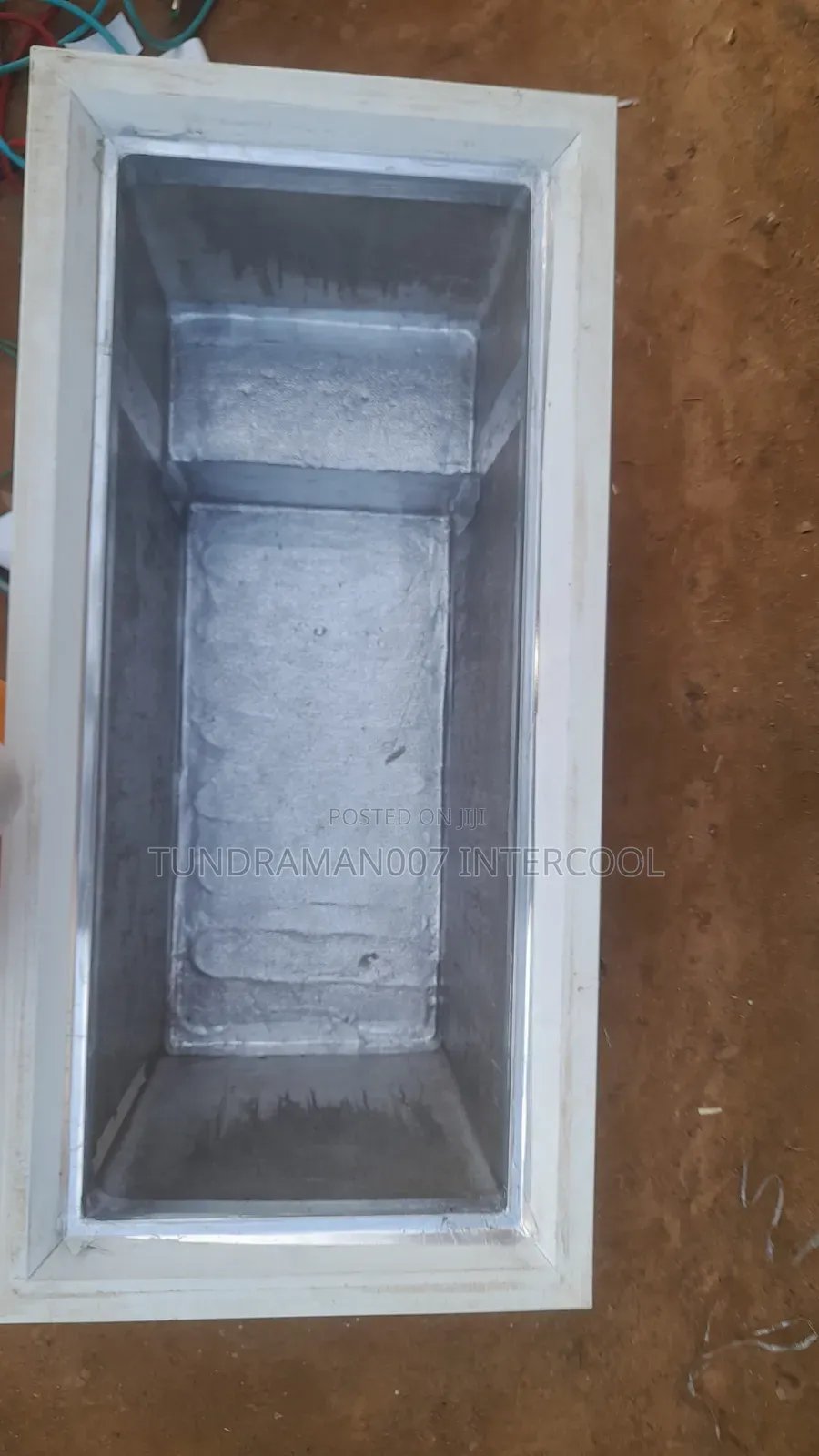 Refrigerators Technician