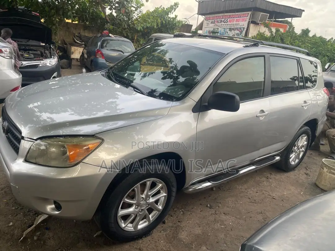 Toyota RAV4 2007 Silver