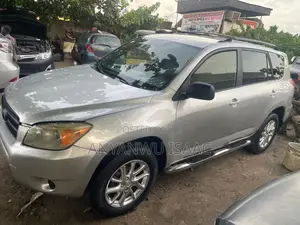 Toyota RAV4 2007 Silver