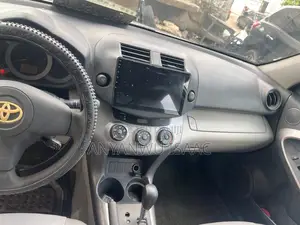 Toyota RAV4 2007 Silver