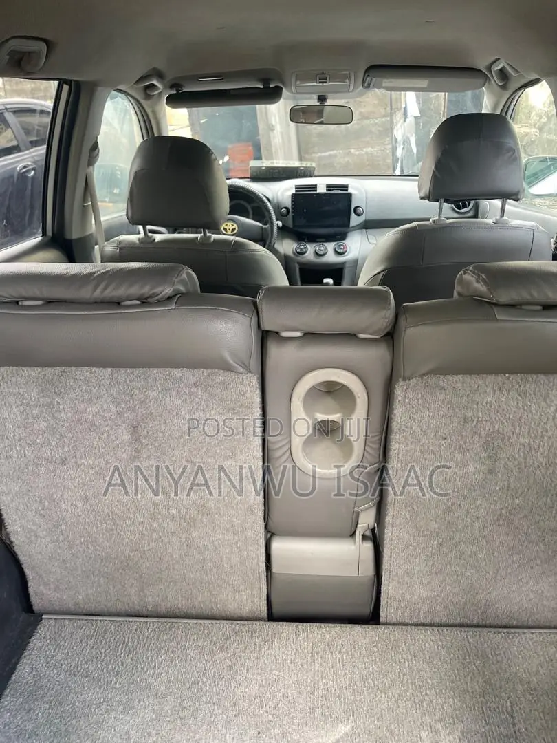 Toyota RAV4 2007 Silver