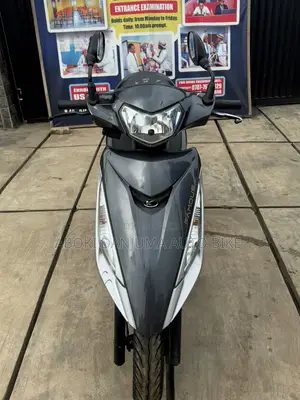 Kymco Xciting 2022 Silver