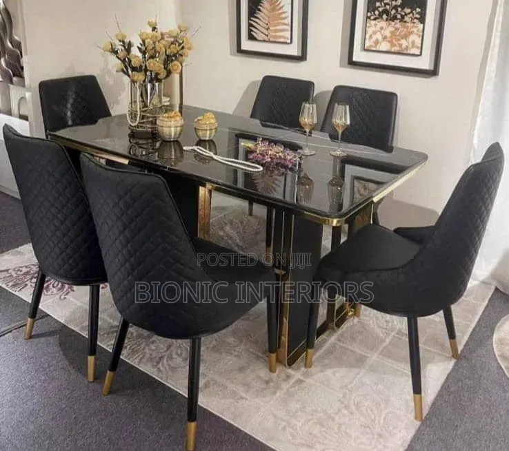 Classic Dining Table Set,6 Seaters