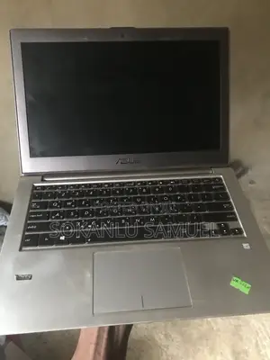 Laptop Asus ZenBook UX32A 8GB Intel Core i5 SSD 256GB