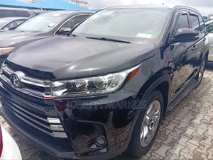 Toyota Highlander 2018 Black