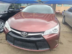 Toyota Camry 2016 Red