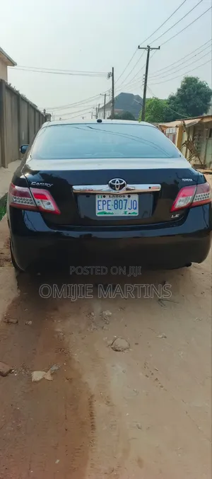 Toyota Camry 2011 Black