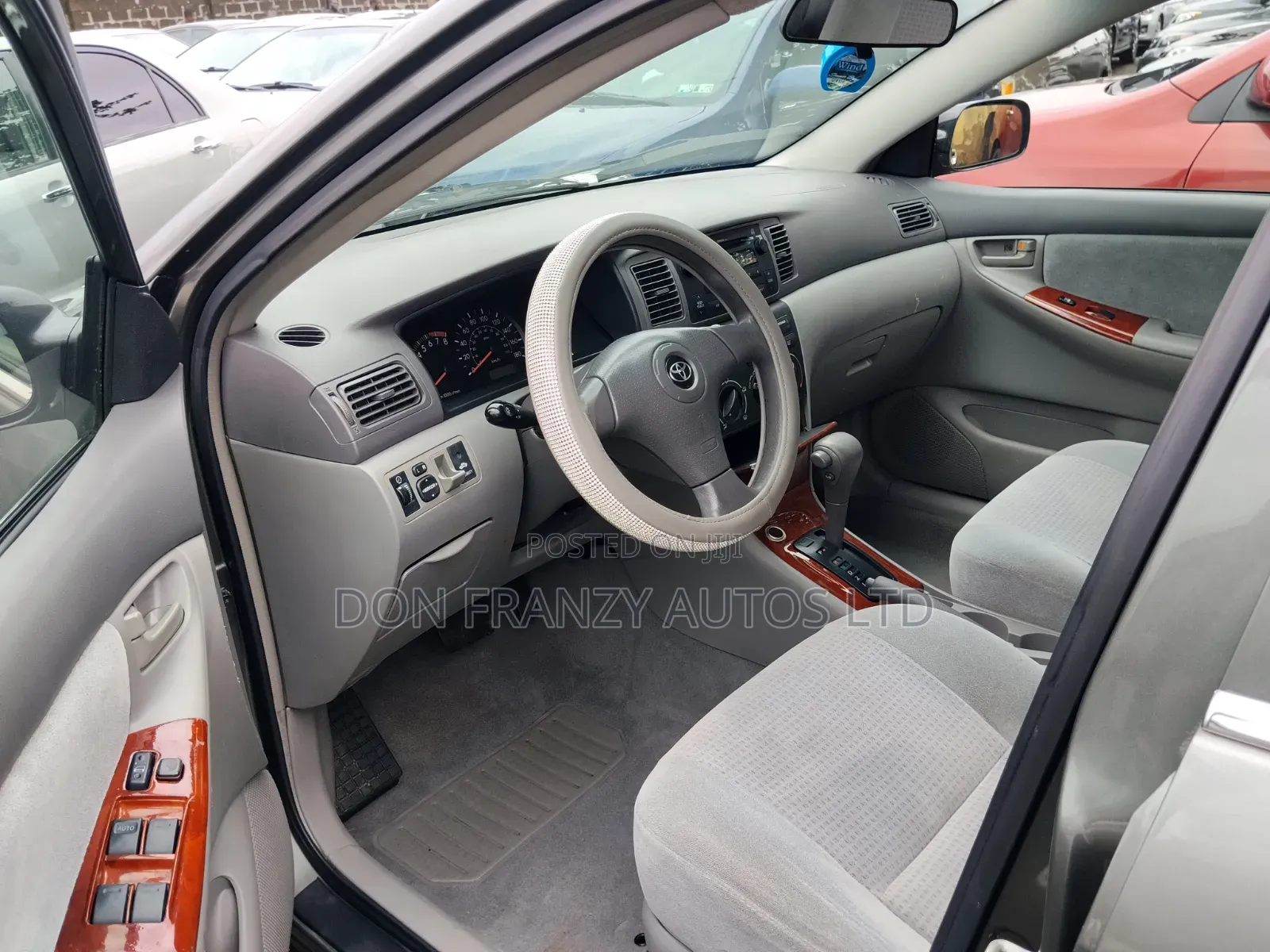 Toyota Corolla 2006 Gray