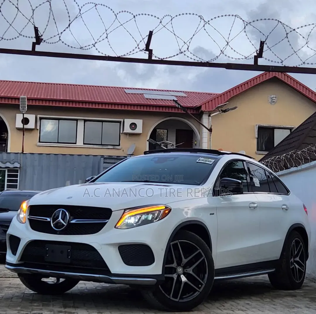 Mercedes-Benz GLE-Class 2017 White