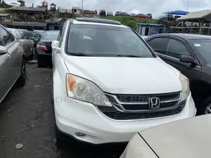 Honda CR-V 2011 White