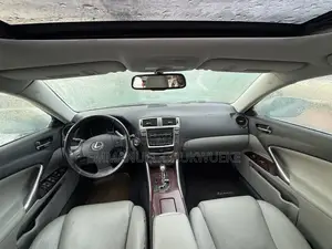 Lexus IS 2008 Blue