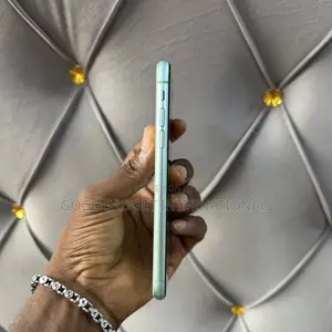 Apple iPhone 11 128 GB Green