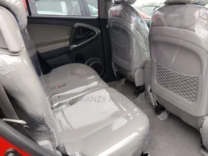 Toyota RAV4 2008 Red