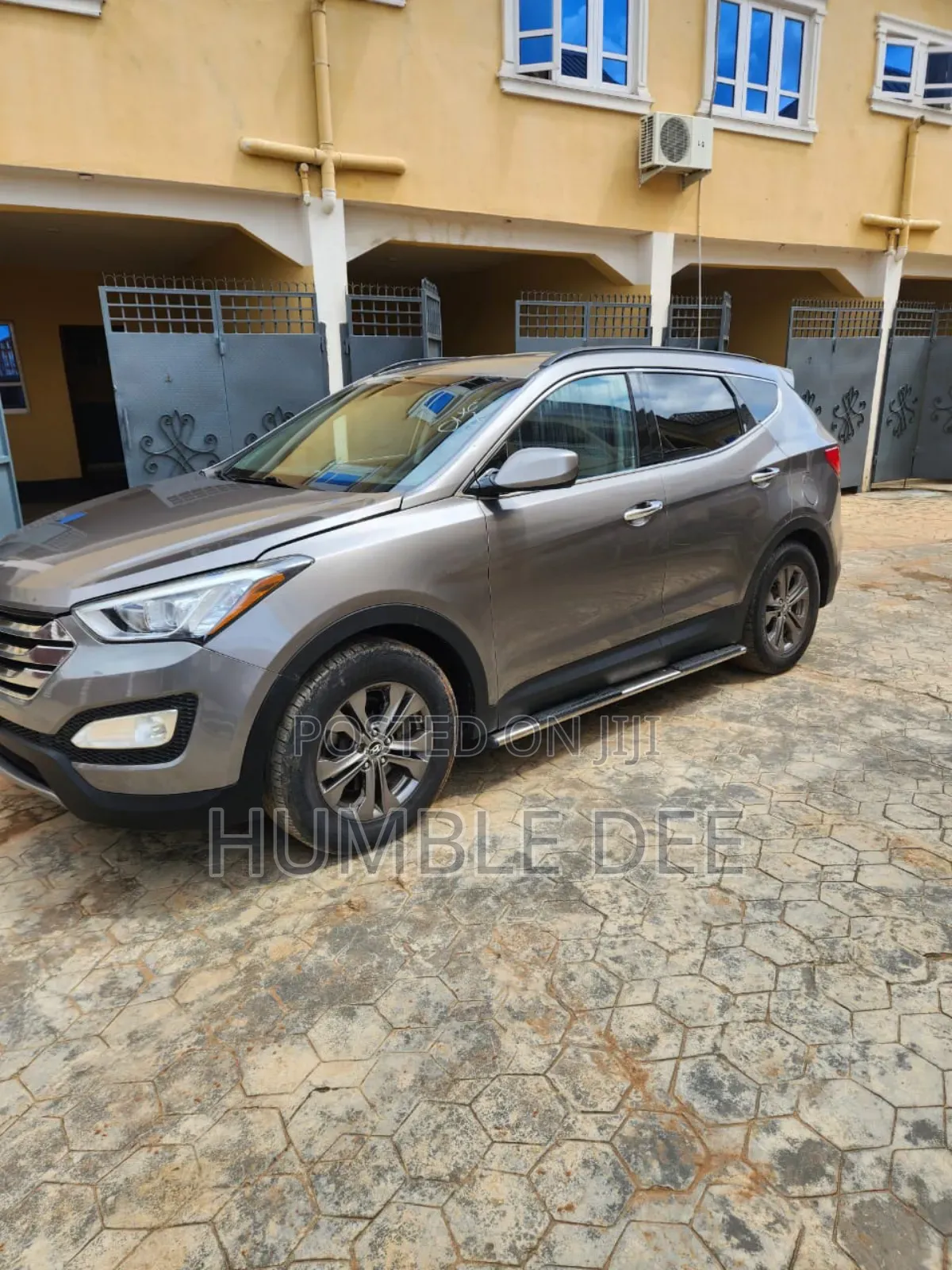 Hyundai Santa Fe 2013 Gray