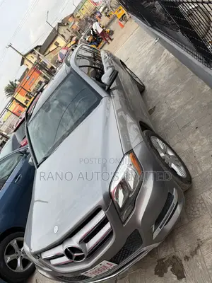 Mercedes-Benz GLK-Class 350 4MATIC 2013 Silver