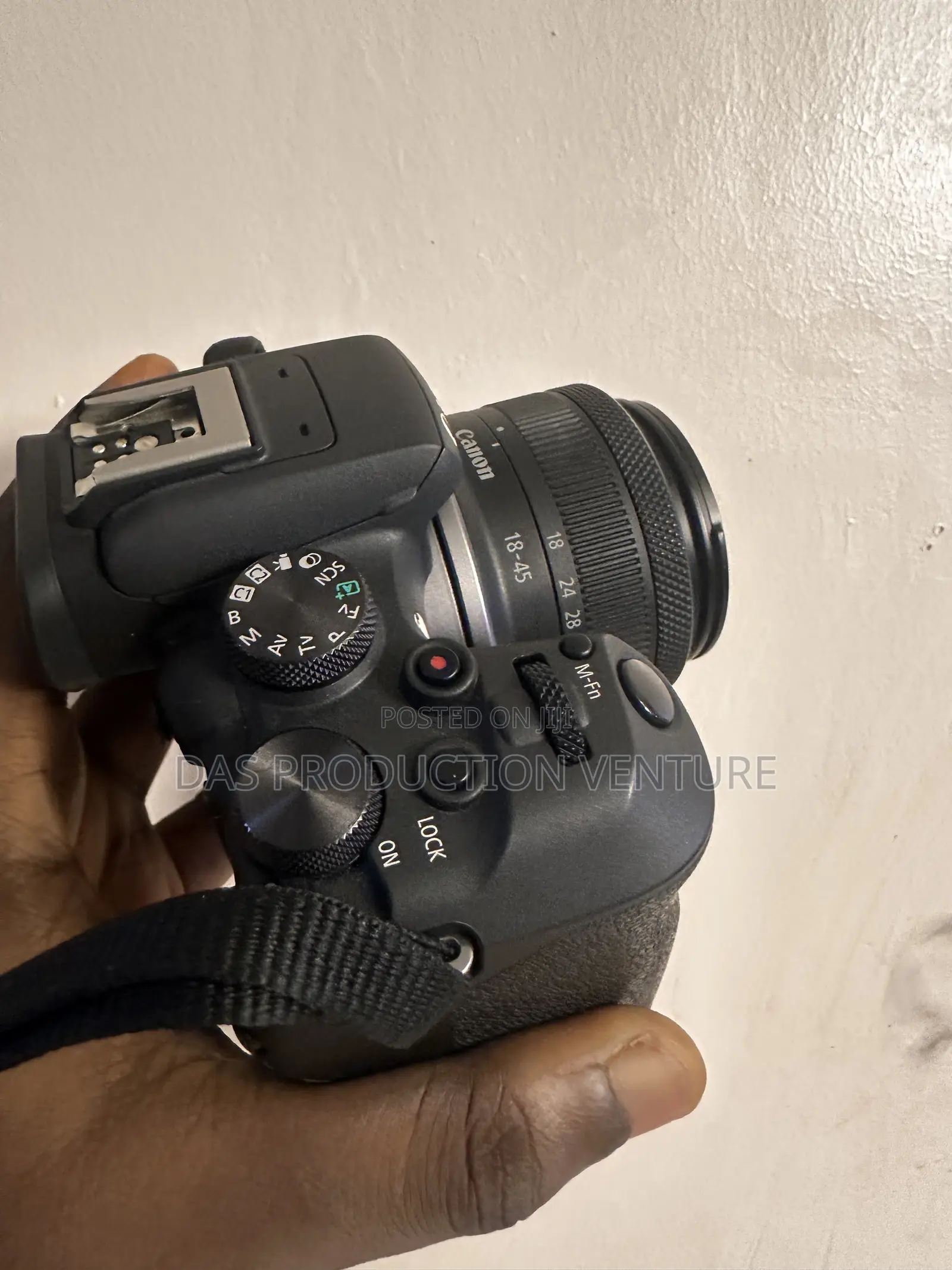 Canon R10 Rent