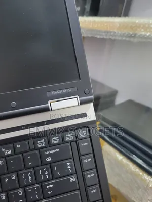 Laptop HP EliteBook 8440P 4GB Intel Core i5 HDD 500GB