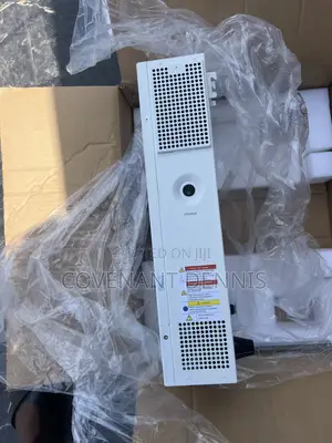 Luxsun 4.2kva 24v Hybrid Inverter
