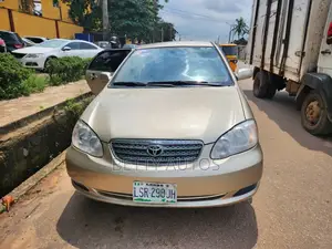 Toyota Corolla 2006 Gold