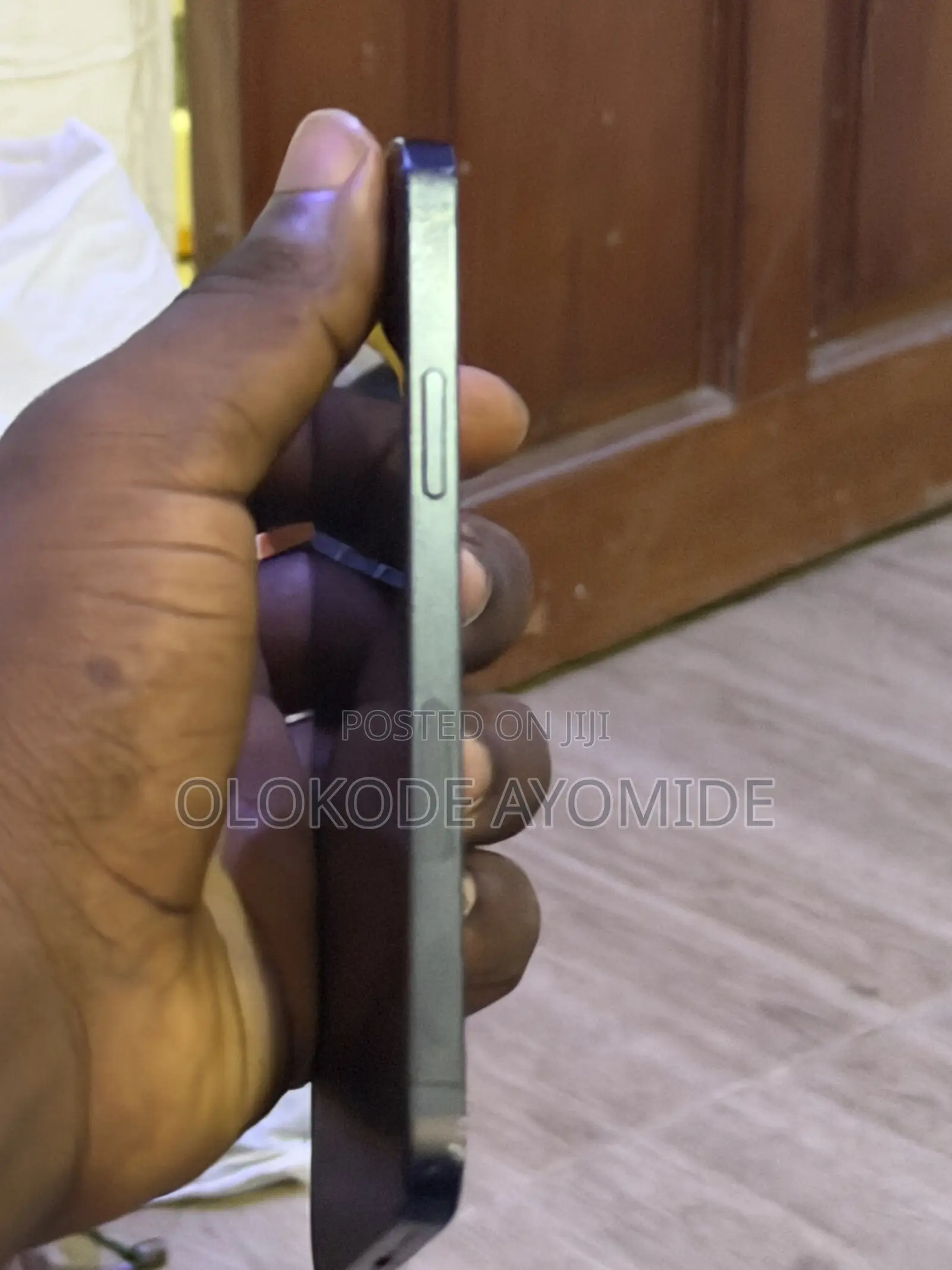 Apple iPhone 12 64 GB Black