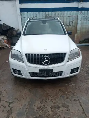 Mercedes-Benz GLK-Class 2011 White