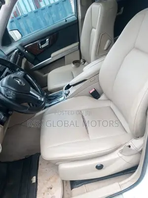 Mercedes-Benz GLK-Class 2011 White