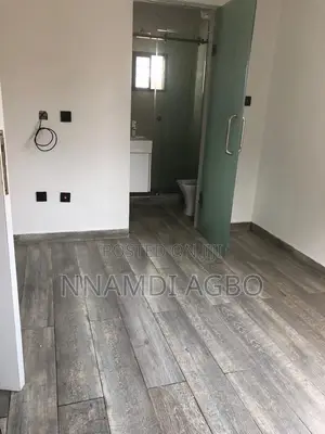 1bdrm Apartment in Lekki Phase 1 for rent