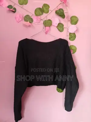 Casual Thrift. Top