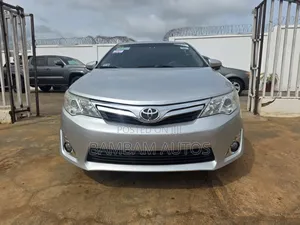 Toyota Camry 2013 Silver