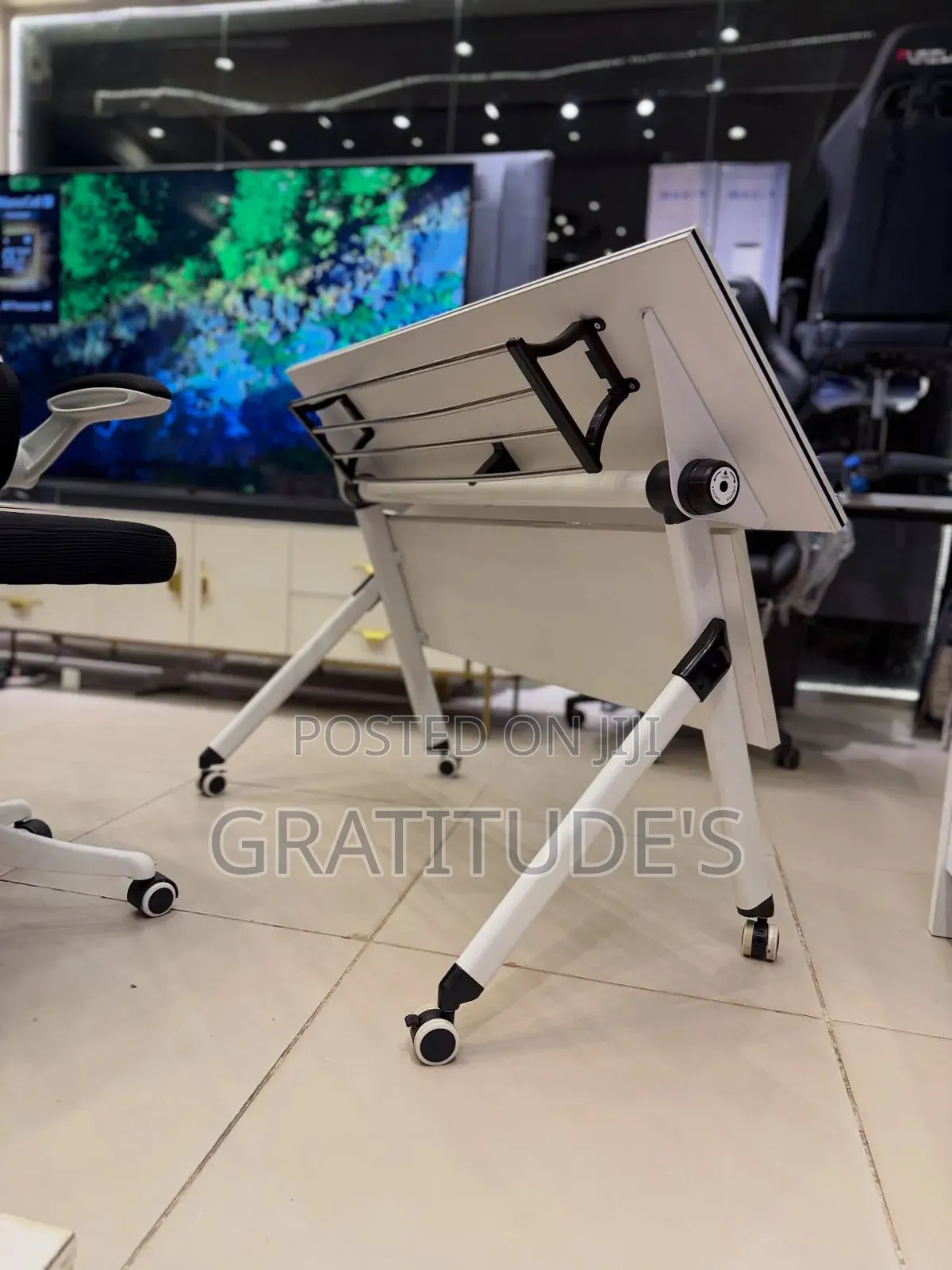 Imported 1.2meter Swing Table Ergonomic Chair