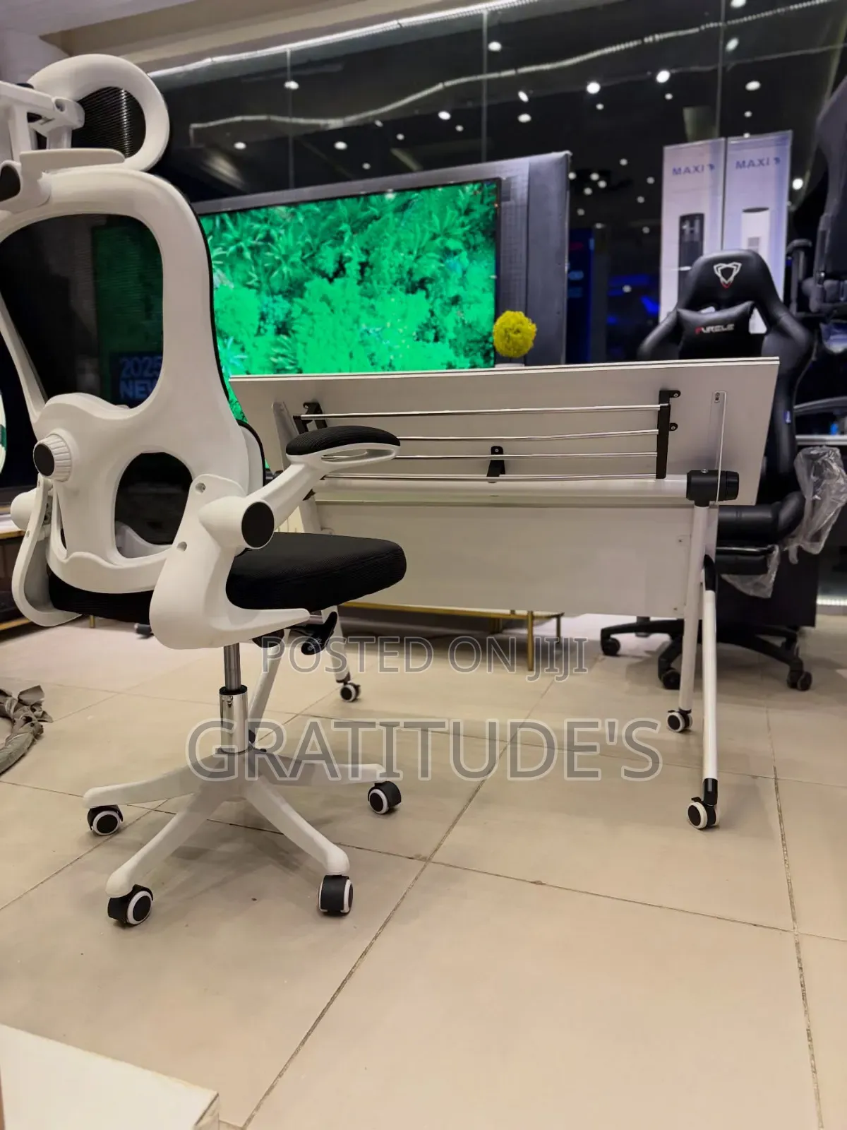 Imported 1.2meter Swing Table Ergonomic Chair