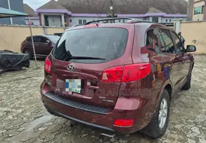 Hyundai Santa Fe 2008 Red