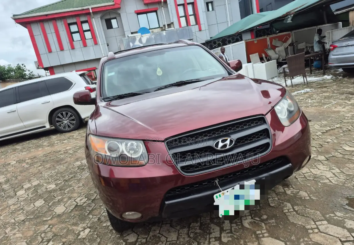 Hyundai Santa Fe 2008 Red