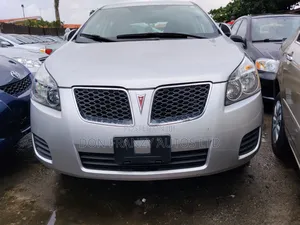 Pontiac Vibe 1.8L 2010 Silver