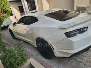 Chevrolet Camaro 2020 White