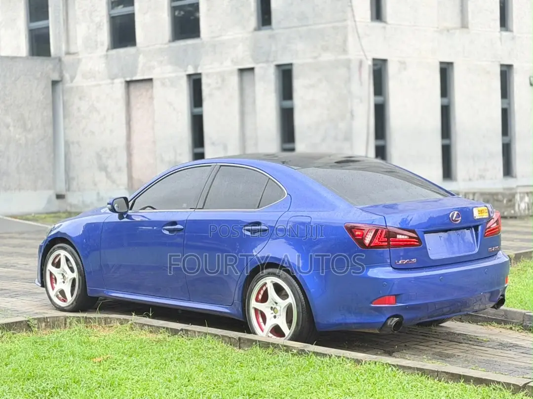 Lexus IS 250 2009 Blue