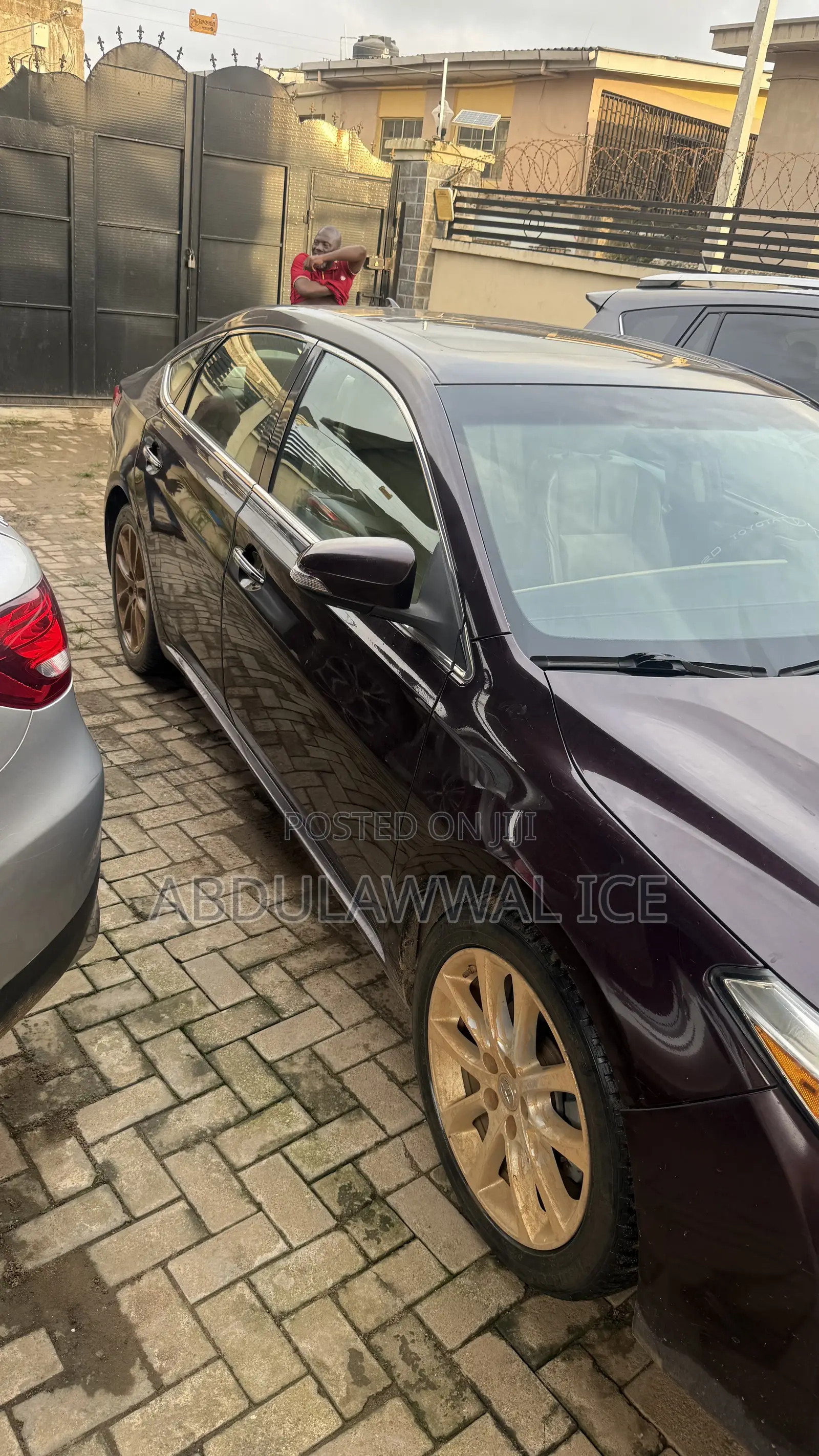 Toyota Avalon 2013 Maroon