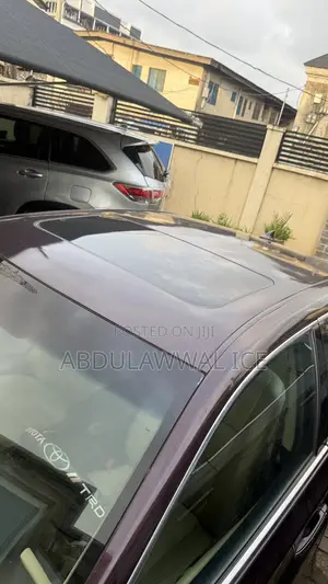 Toyota Avalon 2013 Maroon