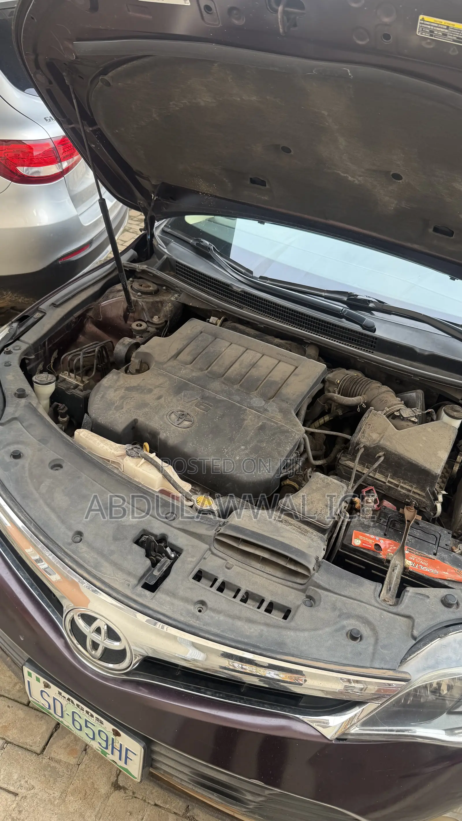Toyota Avalon 2013 Maroon