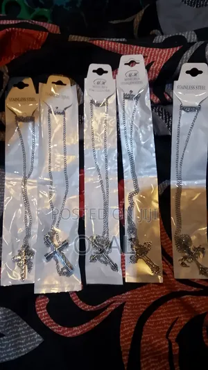 Silver Unisex Cross Necklace